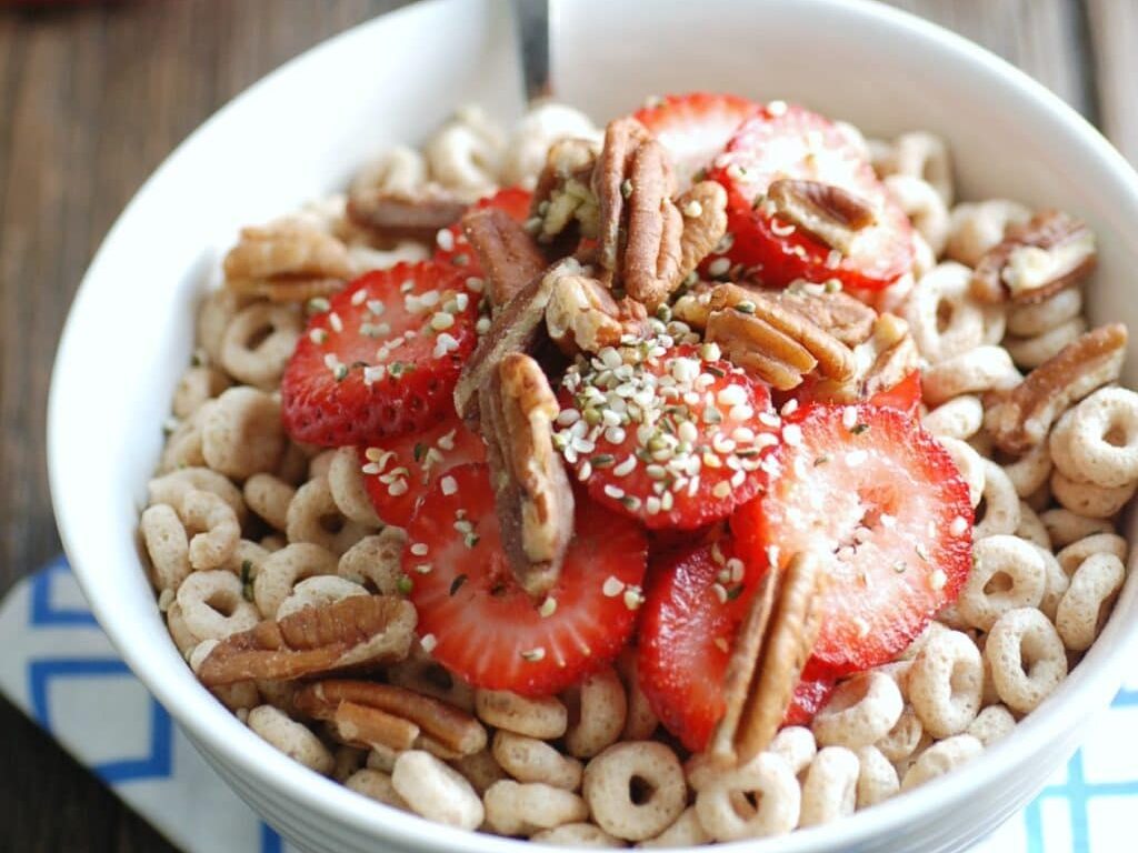 7 Tips for Feeding Tweens & Teens